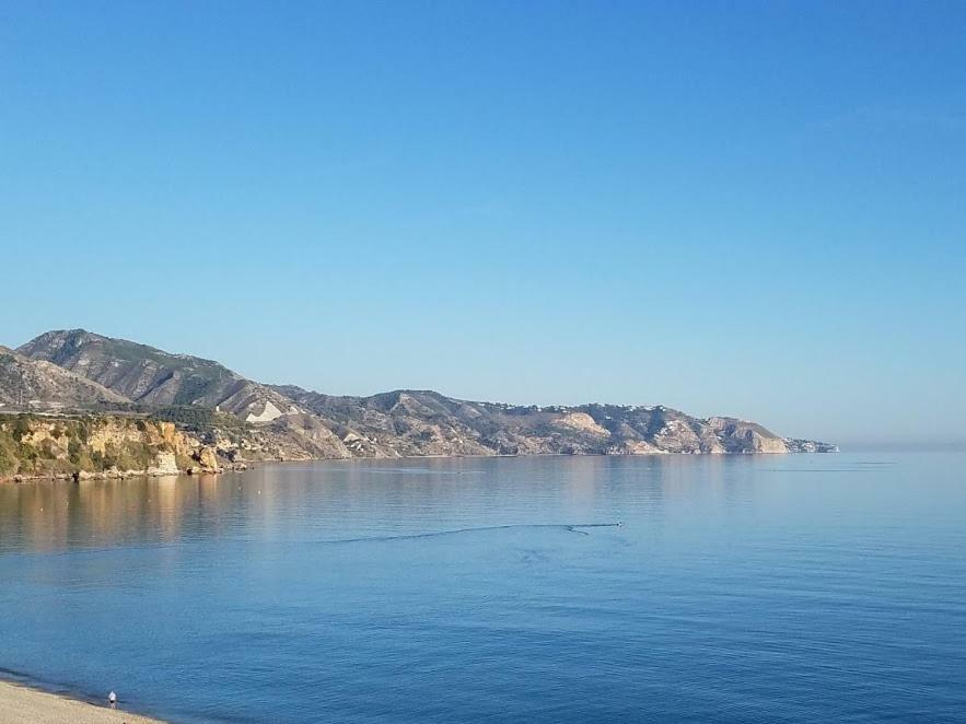 Maravilloso Apartamento Nerja Ngoại thất bức ảnh